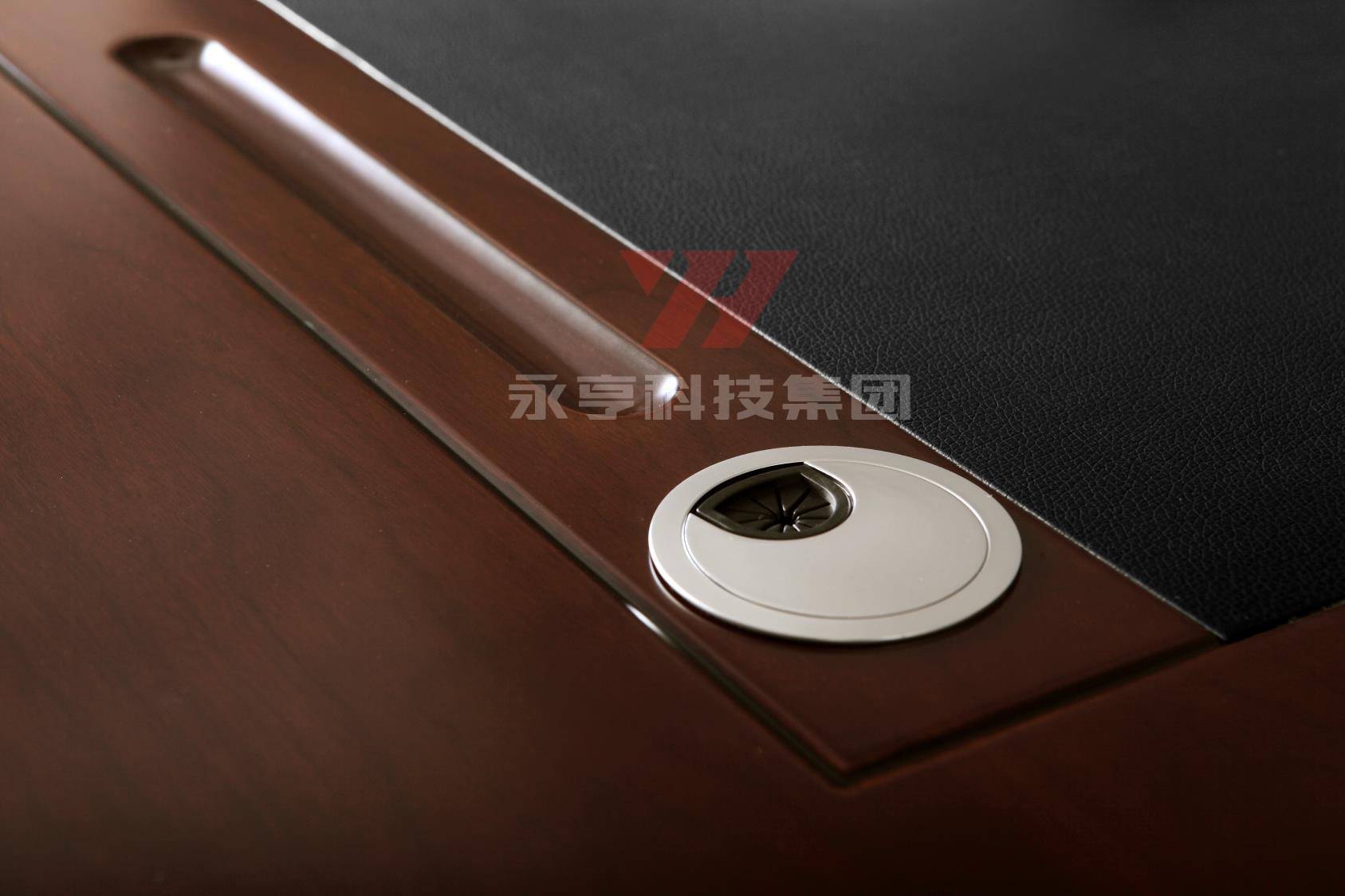 辦公中班臺(tái)局部圖