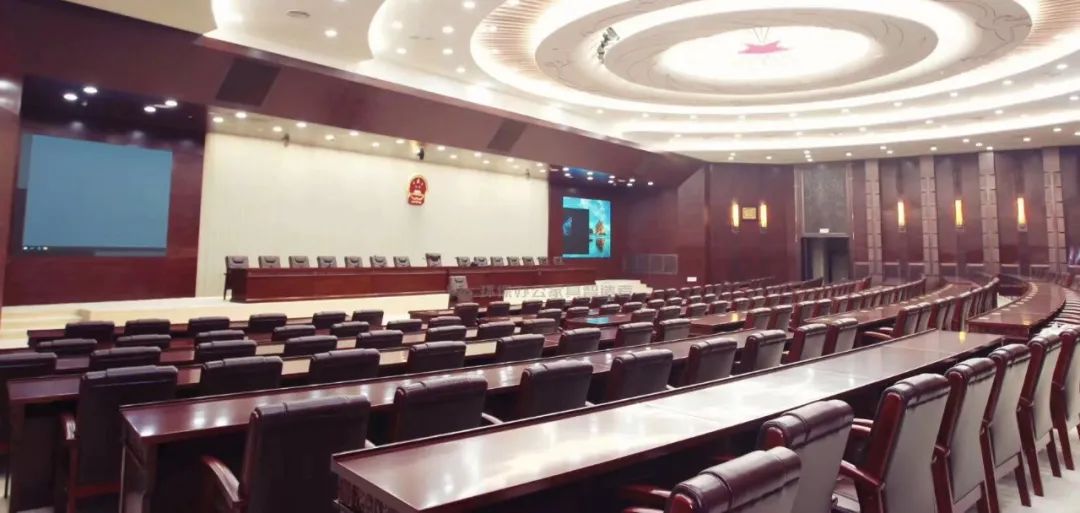 課堂式會(huì)議室桌椅