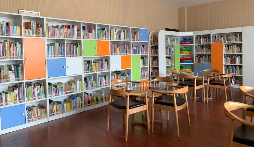 圖書(shū)館辦公家具